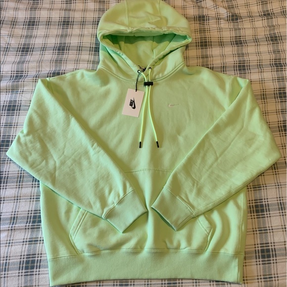 Nikelab hoodie barely volt Clearance